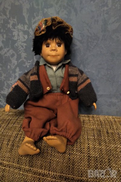 Рядка колекционерска порцеланова кукла , снимка 1