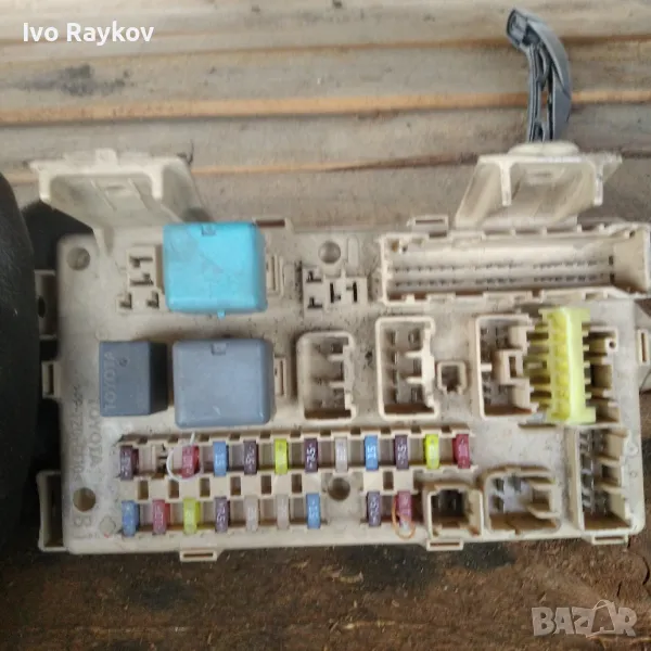 Бушонно табло Toyota Avensis II 2003-2009 - OEM Номер: 82641-CA020-F, снимка 1