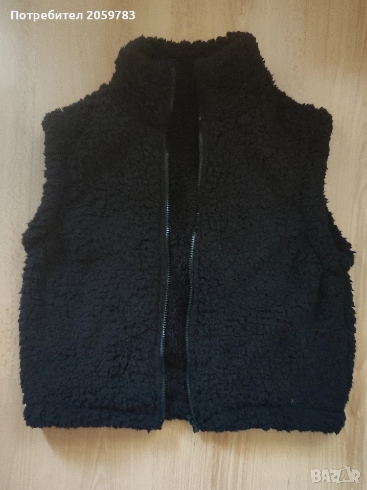 Дамски черен къс елек , снимка 1