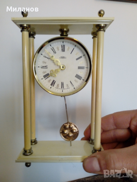 Антикварен механичен настолен часовник, снимка 1