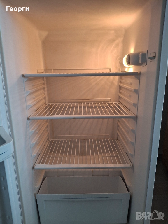 ХЛАДИЛНИК С ФРИЗЕР, снимка 1