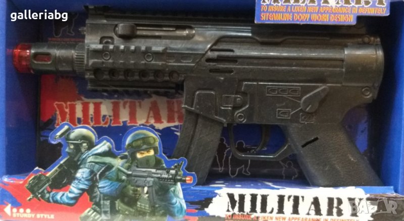 Военен детски пистолет със светлини и звуци, снимка 1