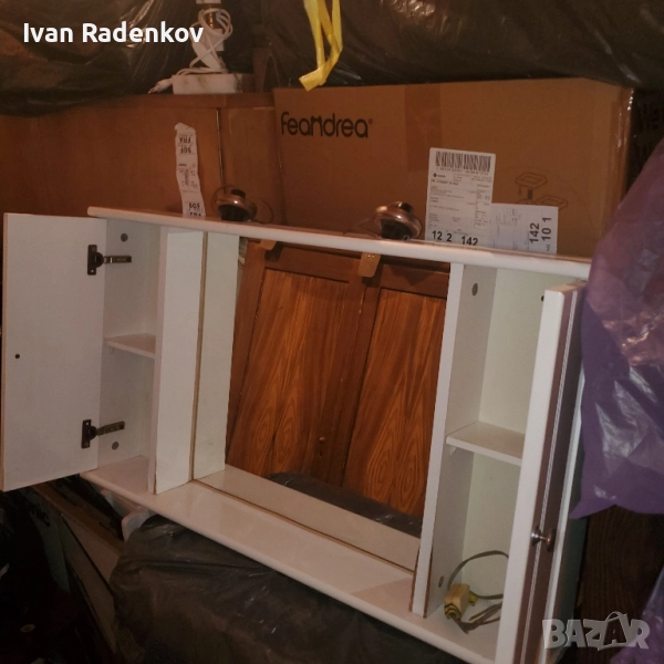 шкафче за тоалетна,огледало за баня, снимка 1