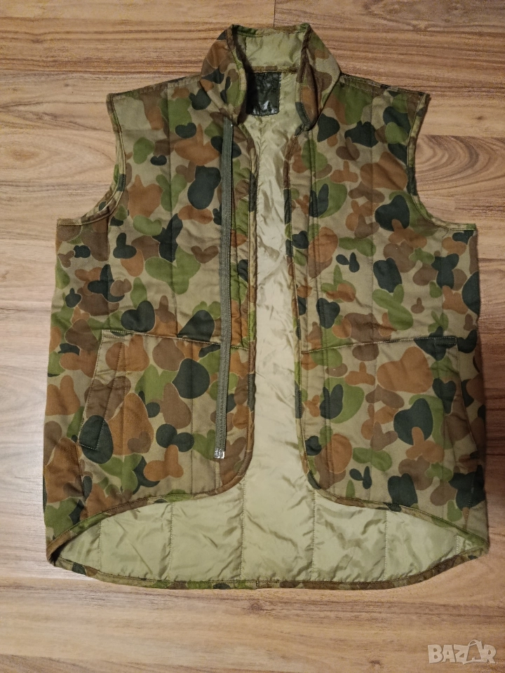 Камуфлаж елек размер М/Л, снимка 1