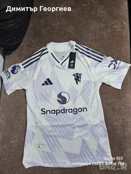 Оригинална тениска на Манчестър юнайтед от официалния магазин размер М, снимка 1