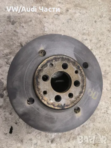 Шайба колянов вал за Голф 4 Ауди А3 Сеат Шкода VW Golf 4 Audi A3 Seat Skoda 038105243, снимка 2 - Части - 47919613