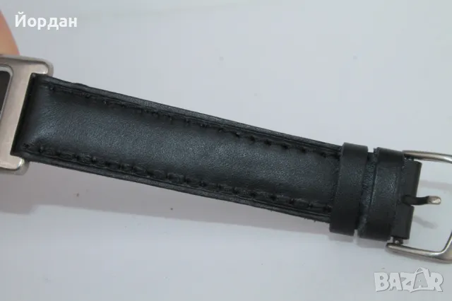 Дамски часовник ''Skagen Titanium'' , снимка 6 - Други стоки за дома - 49753749