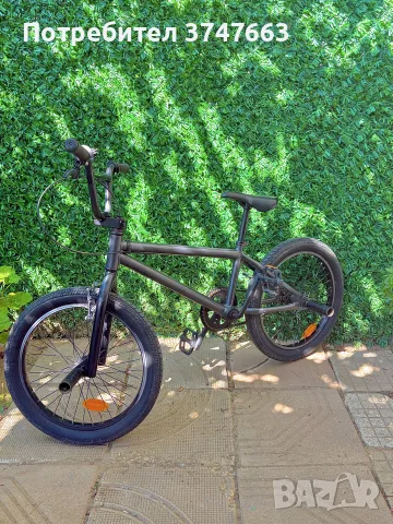 прекрасен велосипед BMX