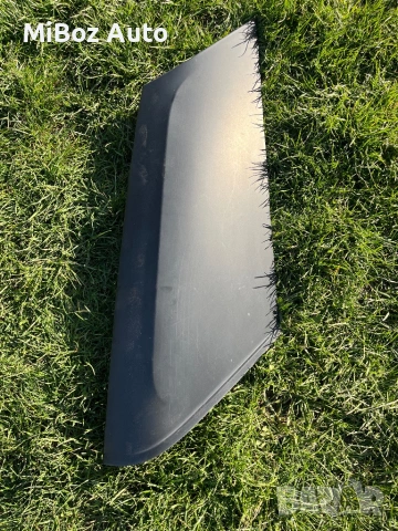 Капак задна колона Рейндж Роувър Range Land Rover Sport L320, снимка 2 - Части - 53806617