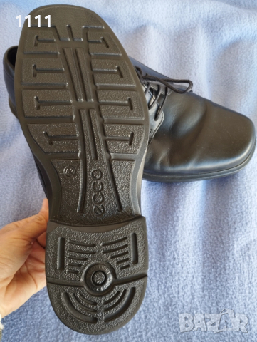 Класически обувки ecco номер 43., снимка 4 - Ежедневни обувки - 52108742