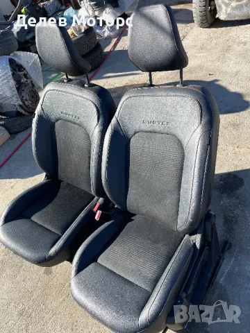 Кожени седалки, кожен салон от Dacia Duster Дачия Дъстър след 2018 г. , снимка 3 - Части - 48004779