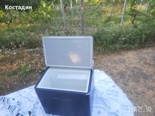 Хладилна чанта, кутия Dometic  230 V12 V. газ.   , снимка 8 - Хладилни чанти - 41898084