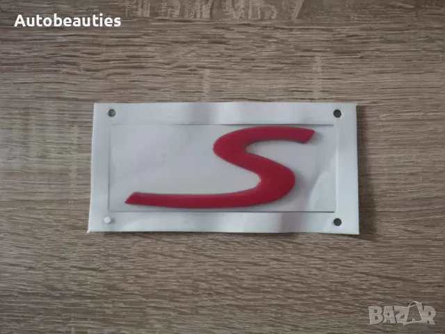 червена емблема Porsche S голям размер