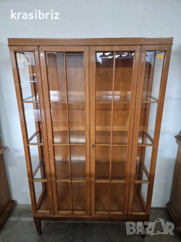 Масивна Витрина -внос от Германия! , снимка 2 - Секции и витрини - 52155984