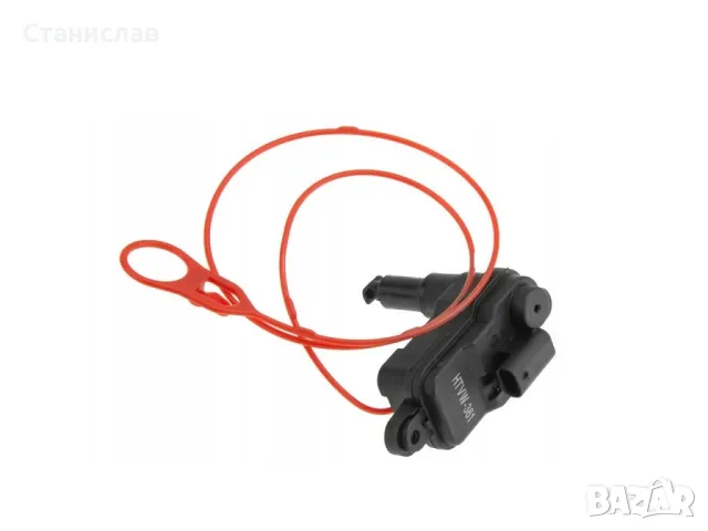  VW Passat B8 Моторче за заключване на резервоар , снимка 2 - Части - 50360301