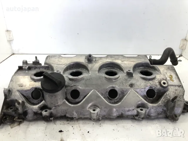 Капак клапани Toyota Avensis Verso 2.0 D 116hp 1CD, снимка 2 - Части - 47674872