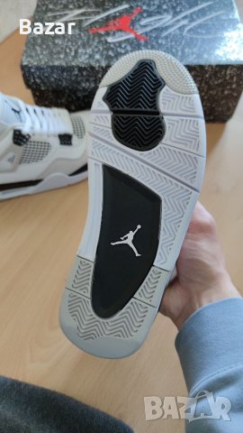 Nike Air Jordan Retro 4 Military Black White Panda Размер 39 Нови Кецове Обувки Бели Черни , снимка 3 - Кецове - 40900497