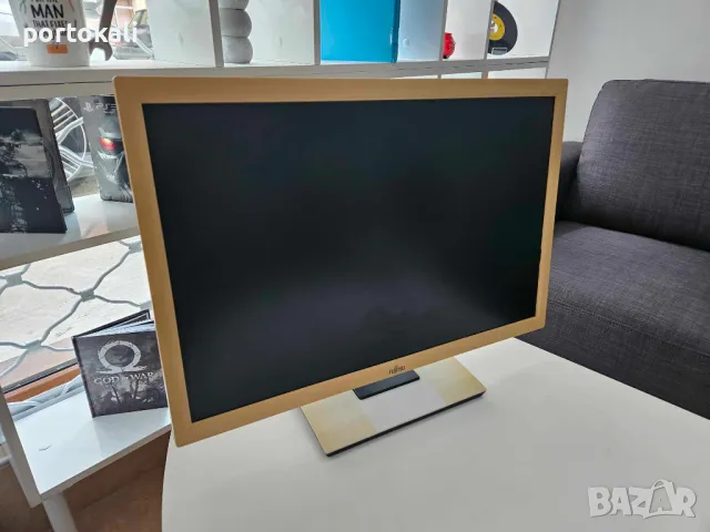 Монитор Fujitsu B22W-5 ECO 22" инча + кабели, снимка 2 - Монитори - 48844332