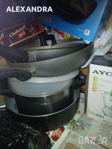 Продавам готварски съдове