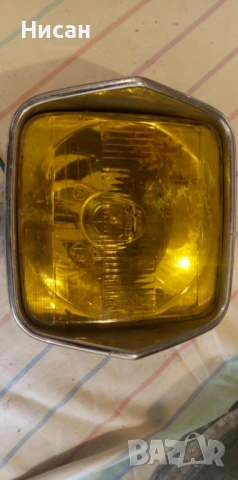 халоген пининфарина жълт