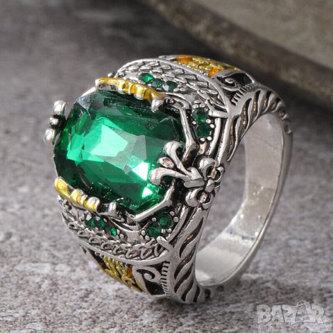 Пръстен със зелен циркон, посребрен