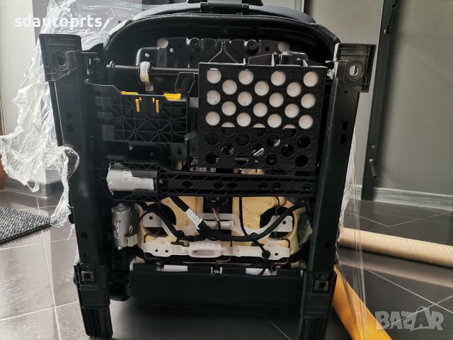 НОВ К-т Sport Салон BMW i4 G26 M50 Черна Кожа Сив Шев Leather Vernasca MAH7, снимка 8 - Части - 41539119