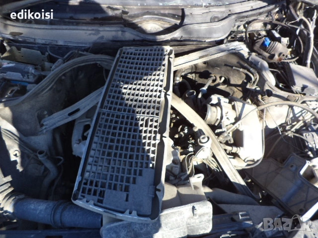 Мерцедес Ц класа 2.0 на части, снимка 3 - Автомобили и джипове - 53240831