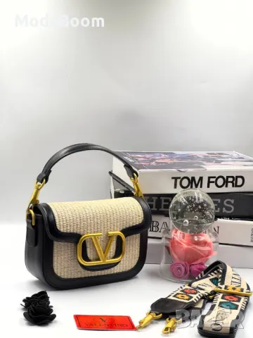 Valentino дамски чанти Различни цветове , снимка 2 - Чанти - 48841736