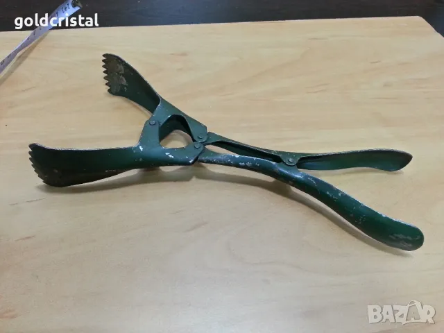 Стара щипка за буркани и бутилки