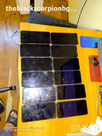 лот от 11 телефона , снимка 2 - Други - 52988687