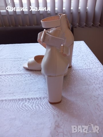 Дамски сандали на ток, снимка 7 - Дамски елегантни обувки - 42022646