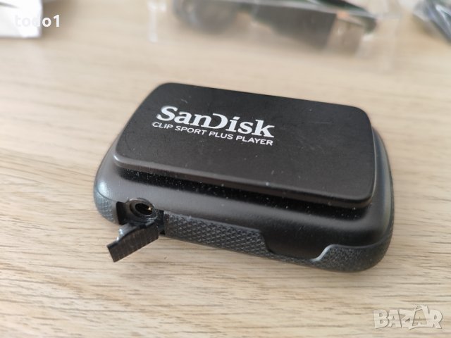 MP3 player SanDisk CLIP Sport PLUS 16GB, снимка 6 - MP3 и MP4 плеъри - 44143418