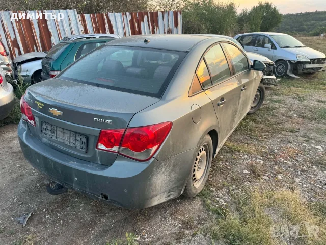 chevrolet cruze 2.0d на части шевролет круз автомат теглич седан , снимка 3 - Автомобили и джипове - 56154913