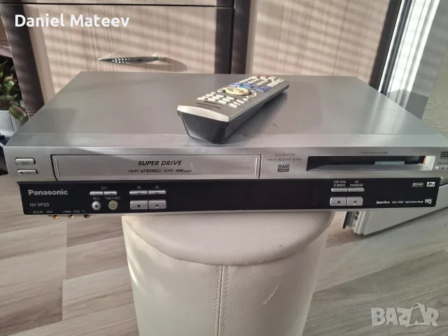комбинирано видео с DVD 