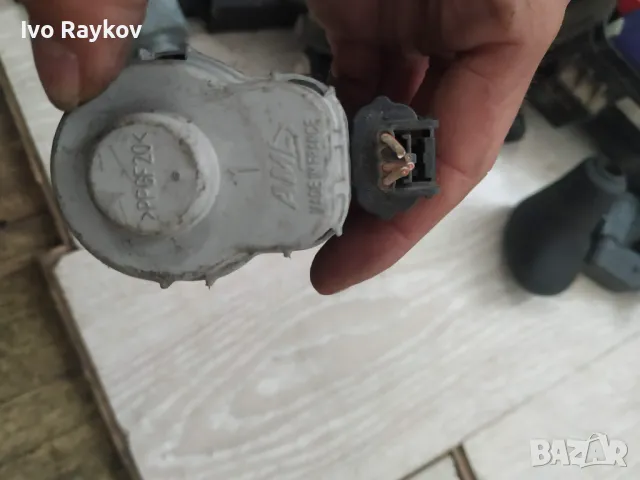  Мотор за регулиране  ФАРОВЕ PEUGEOT 508 , Citroen C5 , 89077898, снимка 4 - Части - 50237646