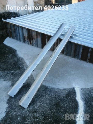 Продавам за тойота корола версо 2007 г частите от снимките, снимка 3 - Части - 53659265