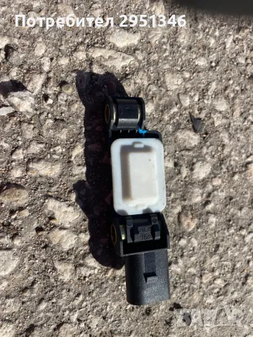 Сензор за airbag 4B0959643E, снимка 2 - Части - 47664863
