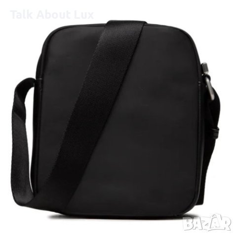 Оригинална мъжка чанта Tommy Hilfiger AM0AM11303, снимка 3 - Чанти - 42000992
