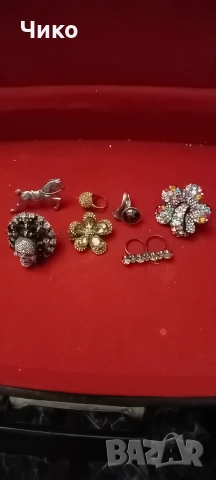 Най различни женски стари бижута