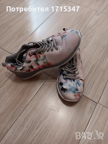 дамски маратонки , снимка 2 - Маратонки - 52789378