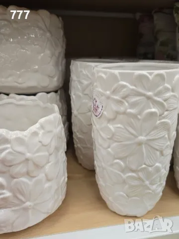 вази саксии, снимка 2 - Саксии и кашпи - 48991517