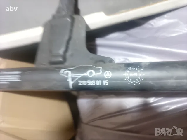 Оригинален крик за Mercedes w202 , снимка 3 - Части - 56287623