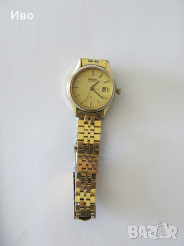 Дамски ретро часовник RICOH Quartz 674001, позлатен.