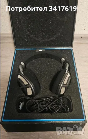 Слушалки Sennheiser HD 700  			