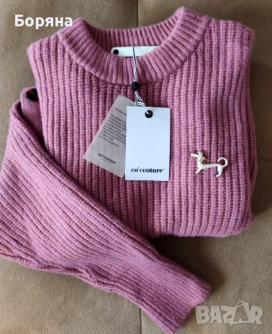 Co’ Couture – тъмно розов пуловер нов с етикет и брошка, снимка 13 - Блузи с дълъг ръкав и пуловери - 53501575