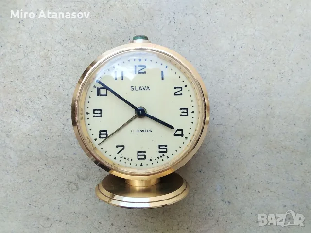 Лот 4 броя СССР будилници SLAVA, снимка 4 - Стенни часовници - 56238530