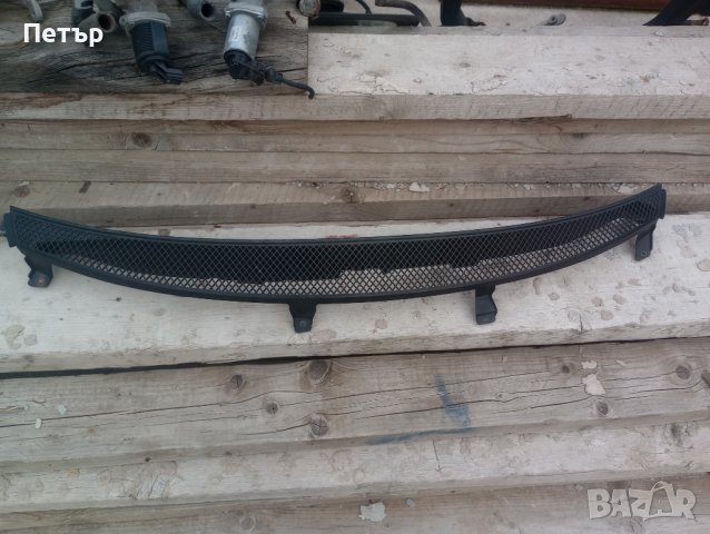 Кора под чистачките ситроен Ц8 Пежо 807