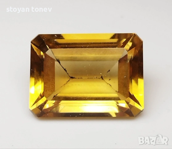 Рядък голям 15.39кт естествен жълт цитрин – VVS чистота, емералд кът, Африка! Нов!, снимка 9 - Други - 53562951
