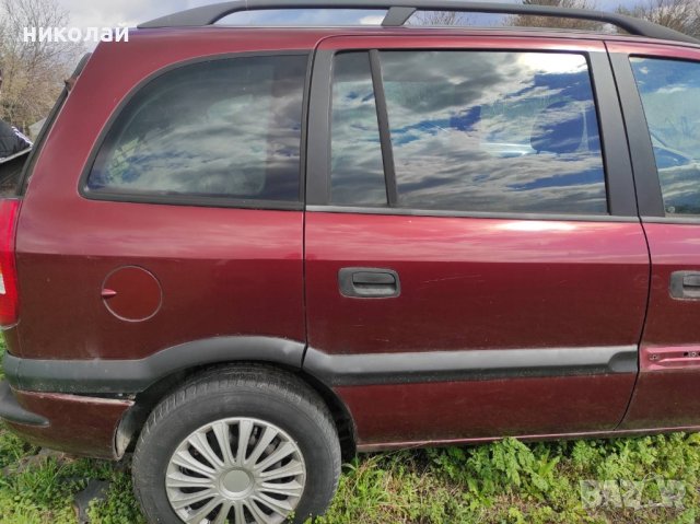 Опел зафира 1.8 бензин 116 коня за части, снимка 2 - Автомобили и джипове - 42538992