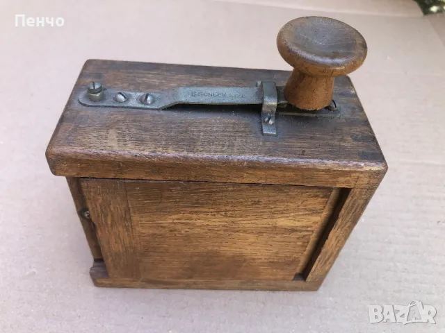 стара военна, морзова лампа /морзов манипулатор/ "G. SCHEER, KIEL" - WWI-WWII - GERMANY, снимка 8 - Антикварни и старинни предмети - 50105519